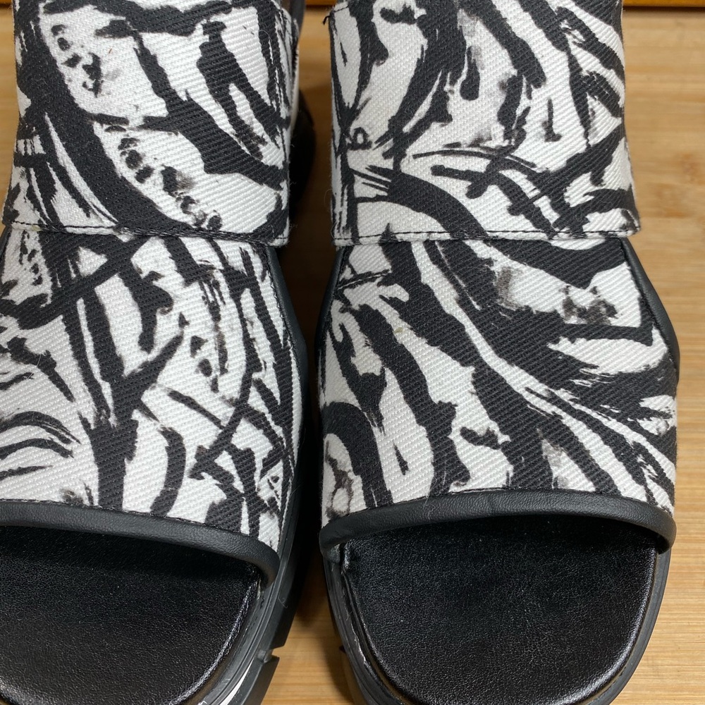 Sorel Joanie Wedge Platform Open Toed Sandals Bla… - image 6